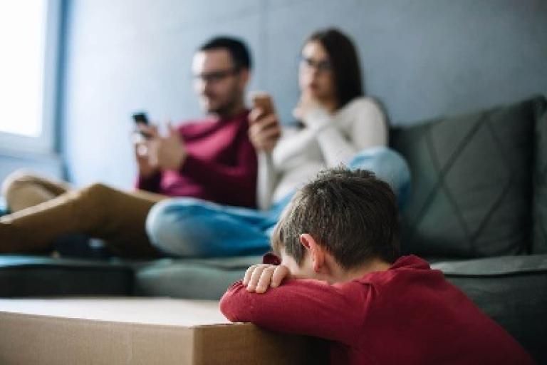 child being neglect by parents 
